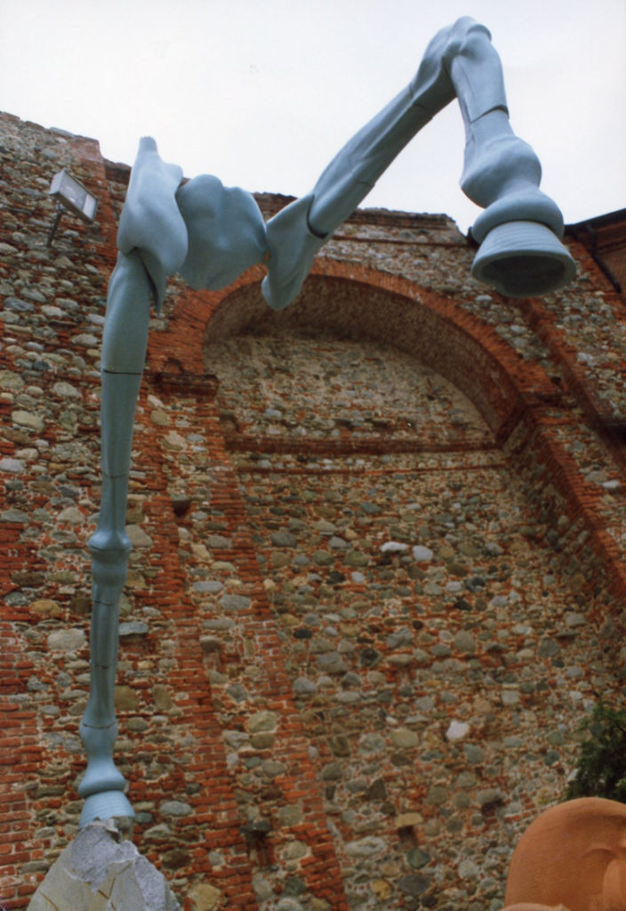 mark, aspinall, sculpture, air, giant, horse, clay, modelled, Grosseto, Castellamonte