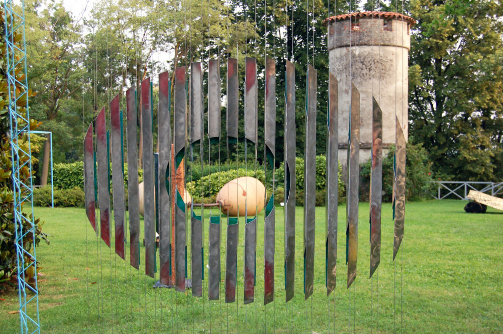 anamorphic, shape shifting, sculpture, landscape, garden, stainless, steel, geometric, abstract, Aspinall, art, Torre Canavese
